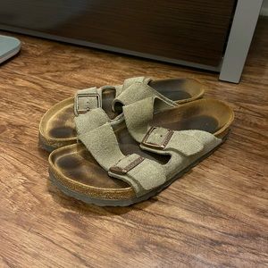 *WIDE FIT* Birkenstock Arizona Suede Leather